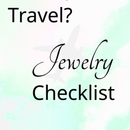 holiday-travel-jewelry-checklist