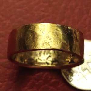 hammered-gold-ring-wedding-band